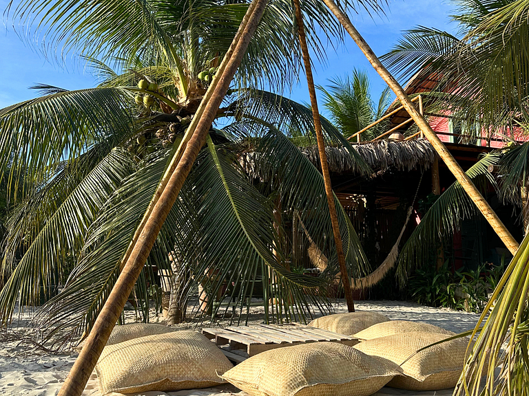 Guest House Chalet - Your Oasis in Paracuru